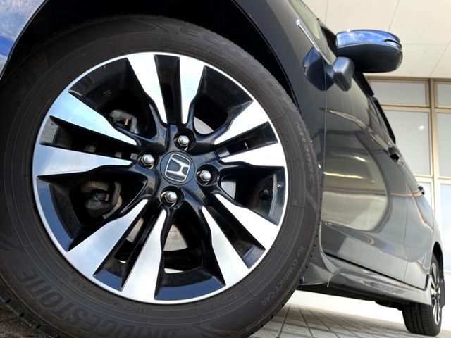 HONDA SHUTTLE HYBRID 2018