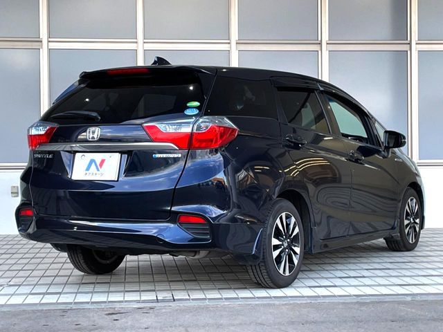 HONDA SHUTTLE HYBRID 2018