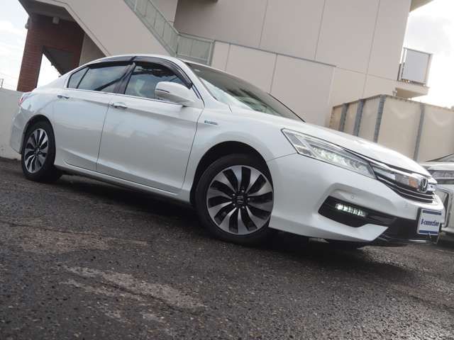 HONDA ACCORD HYBRID 2017