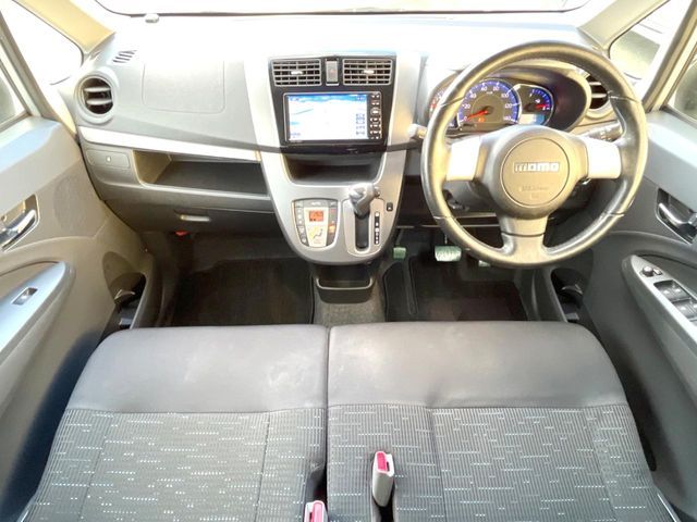 DAIHATSU MOVE CUSTOM 2014