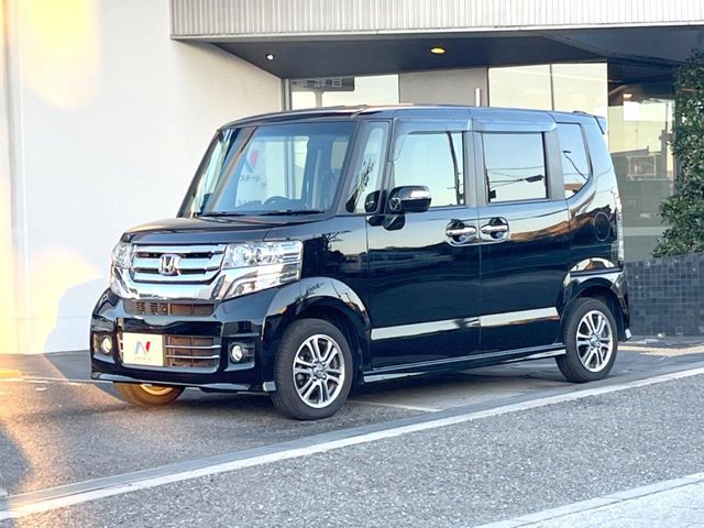 HONDA N BOX CUSTOM 2017