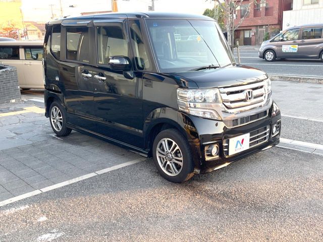HONDA N BOX CUSTOM 2017