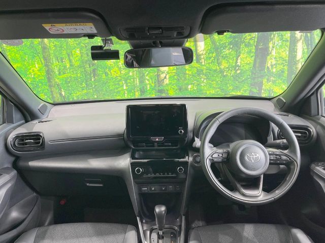 TOYOTA YARIS CROSS 2025