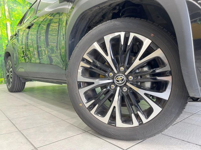 TOYOTA YARIS CROSS 2025