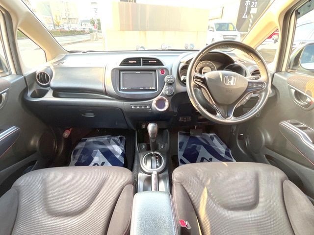 HONDA FIT HYBRID 2013