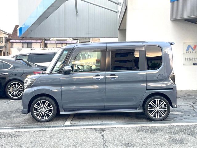 DAIHATSU TANTO CUSTOM 2017