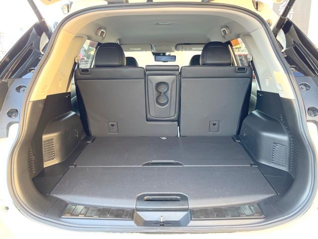 NISSAN X-TRAIL 4WD 2018