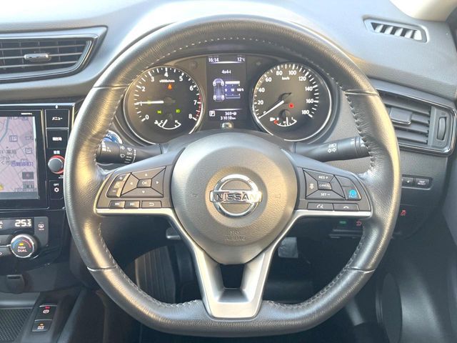 NISSAN X-TRAIL 4WD 2018