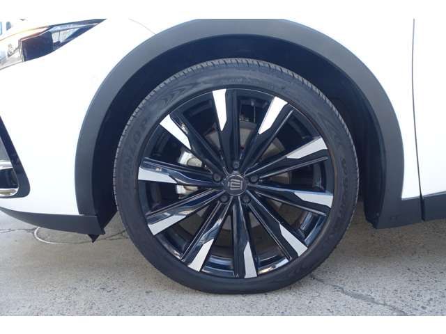 TOYOTA CROWN CROSSOVER 2023