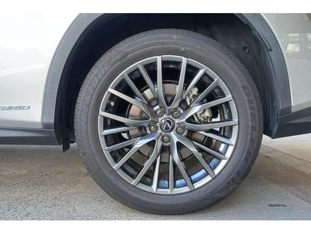 TOYOTA LEXUS RX450h AWD 2022