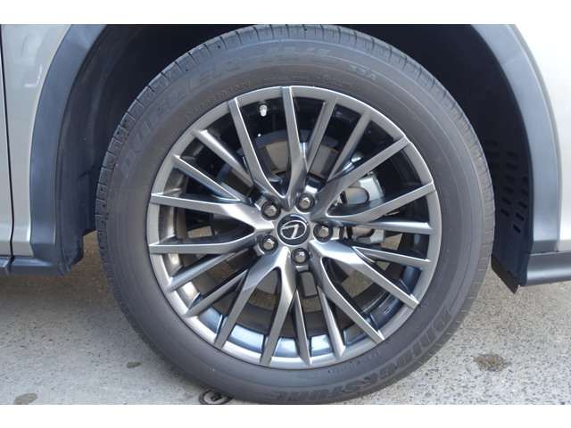 TOYOTA LEXUS RX450h AWD 2022