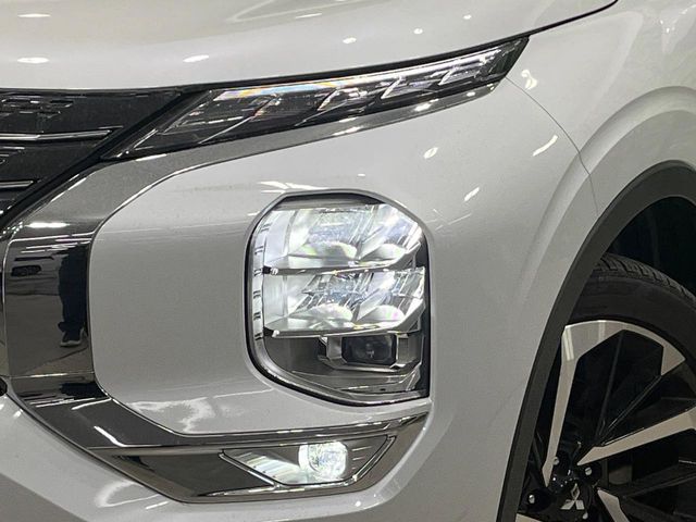 MITSUBISHI OUTLANDER PHEV 2022