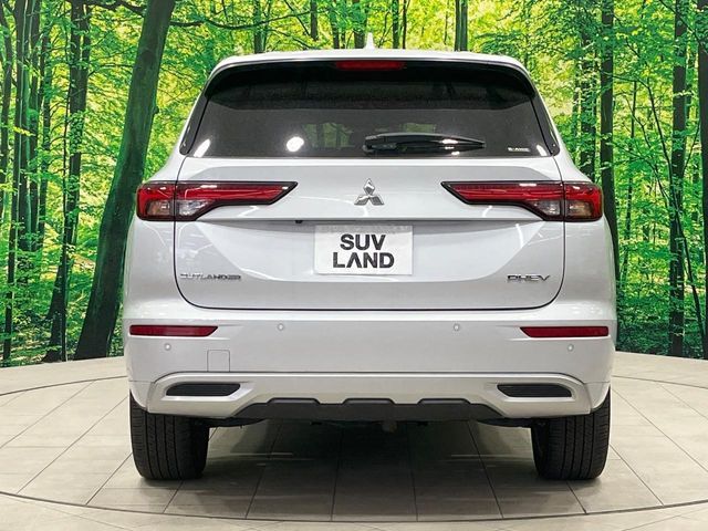 MITSUBISHI OUTLANDER PHEV 2022