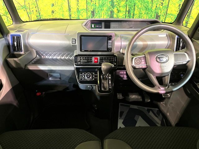 DAIHATSU TANTO CUSTOM 4WD 2020