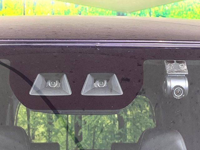 DAIHATSU TANTO CUSTOM 4WD 2020