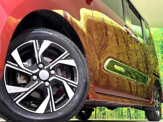 DAIHATSU TANTO CUSTOM 4WD 2020