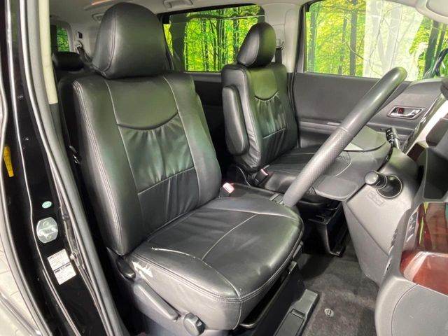 TOYOTA VELLFIRE 4WD 2012