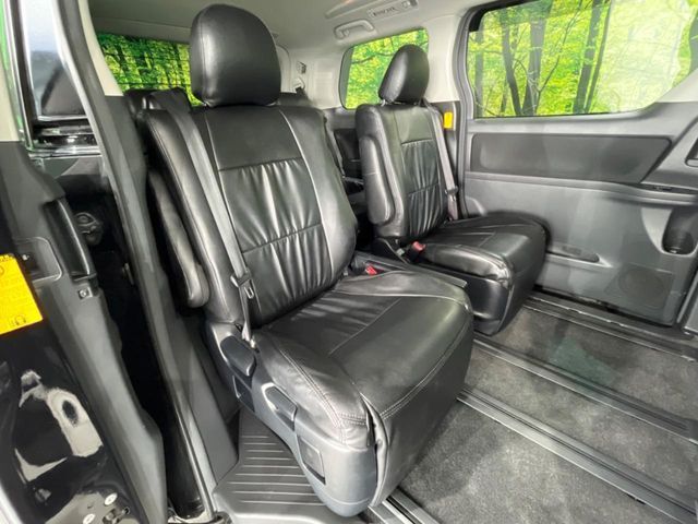 TOYOTA VELLFIRE 4WD 2012