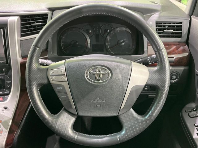 TOYOTA VELLFIRE 4WD 2012