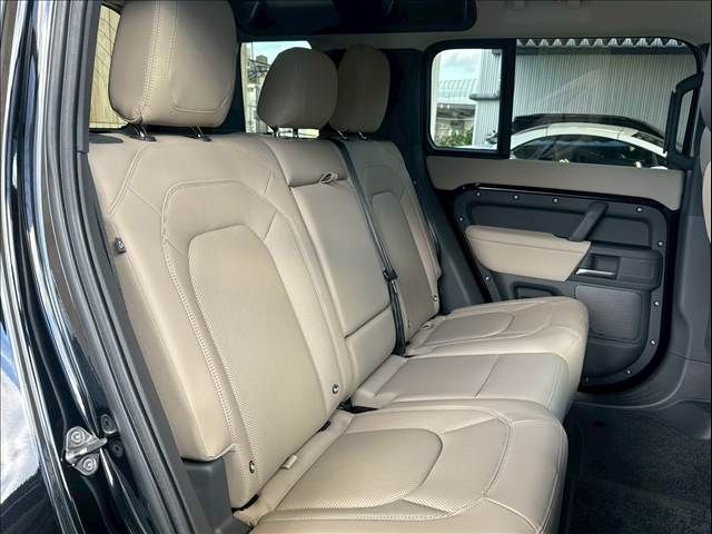 ROVER ROVER DEFENDER 2024