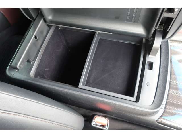 TOYOTA CROWN sedan hybrid 4WD 2014