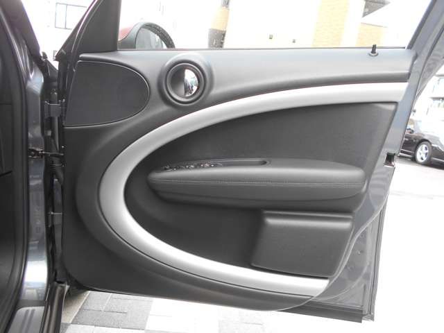 BMW BMW MINI COOPER D CROSSOVER 2016