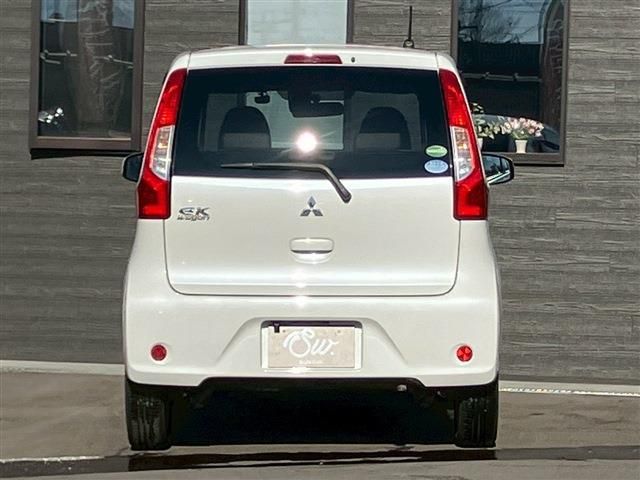 MITSUBISHI eK WAGON 2016