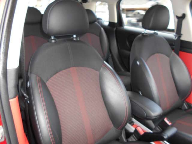 BMW BMW MINI COOPER SD CROSSOVER 2015