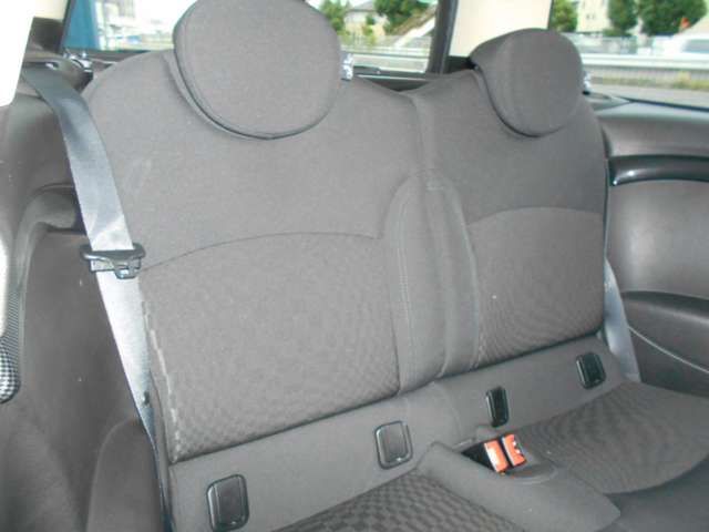 BMW BMW MINI COOPER S CLUBMAN 2011