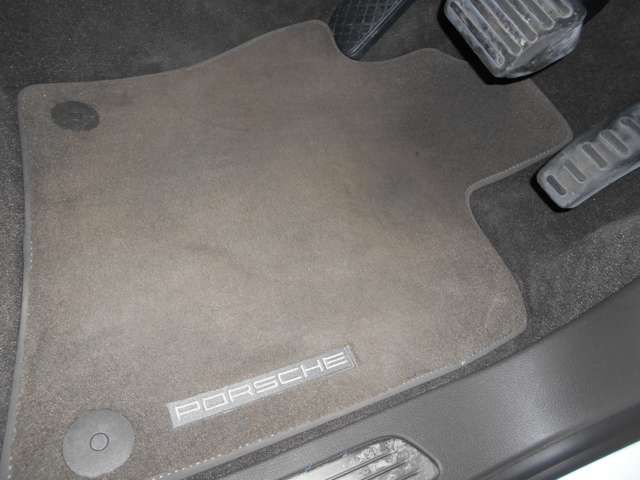 PORSCHE PORSCHE Cayenne 2015