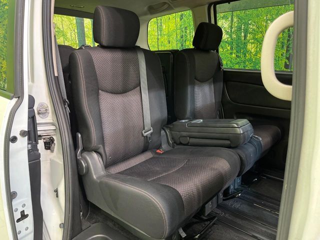 NISSAN SERENA  S-HYBRID 2012