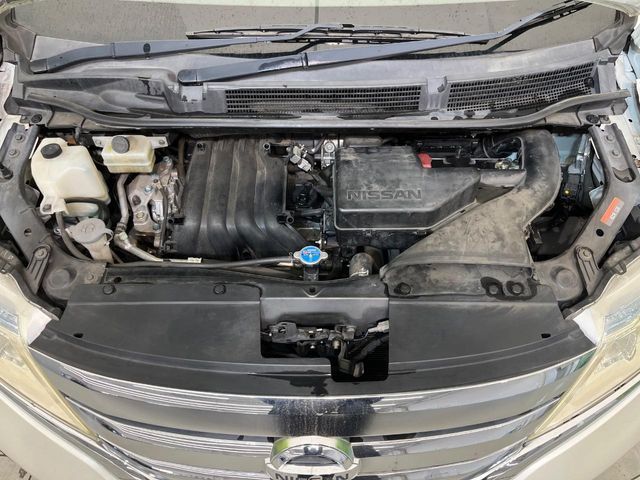 NISSAN SERENA  S-HYBRID 2012