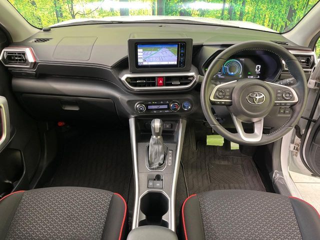 TOYOTA RAIZE HYBRID 2022