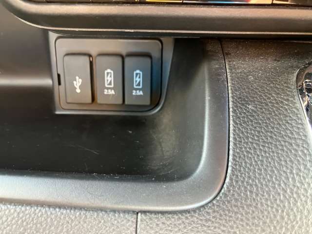 HONDA N BOX CUSTOM 2020