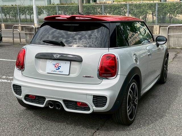 BMW MINI 2019