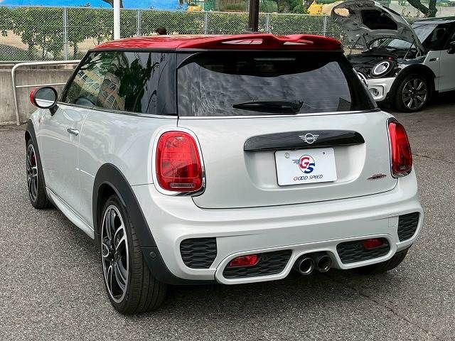 BMW MINI 2019