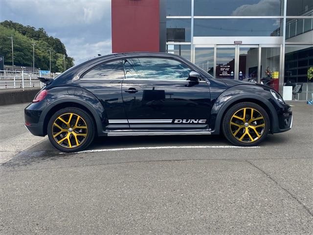 VOLKSWAGEN VOLKSWAGEN The BEETLE 2017