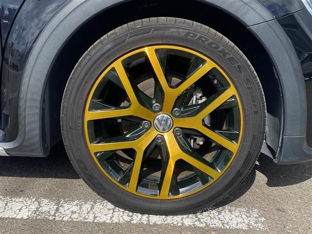 VOLKSWAGEN VOLKSWAGEN The BEETLE 2017