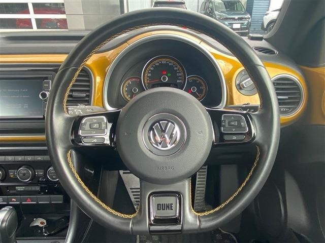 VOLKSWAGEN VOLKSWAGEN The BEETLE 2017