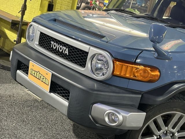 TOYOTA FJ CRUISER 4WD 2016