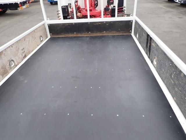 MITSUBISHI CANTER 2017