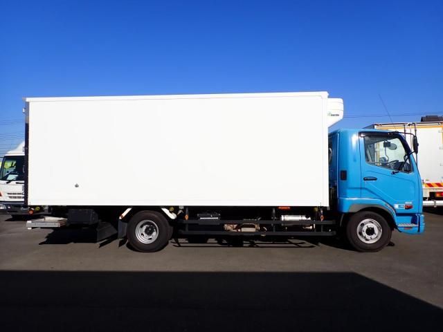 MITSUBISHI FUSOU FIGHTER 2014