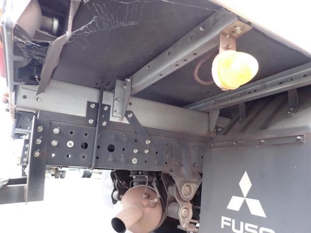 MITSUBISHI CANTER 2016