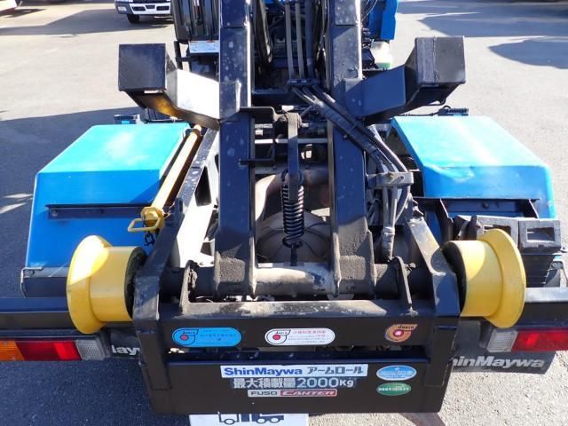 MITSUBISHI CANTER 2018