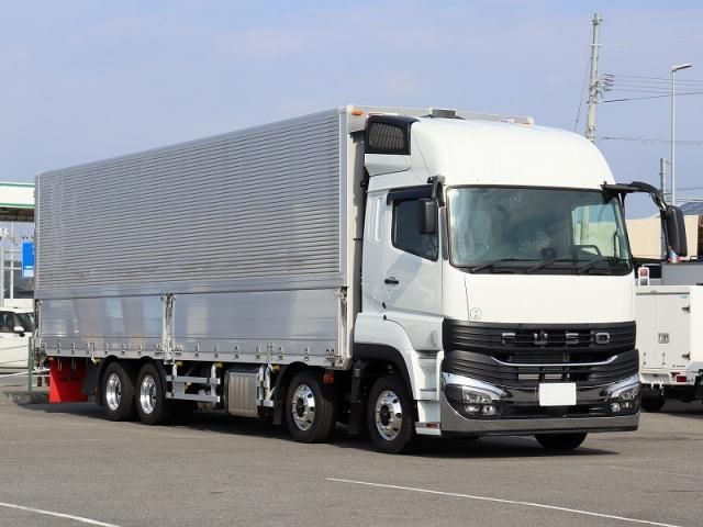 MITSUBISHI FUSOU SUPER GREAT 2025