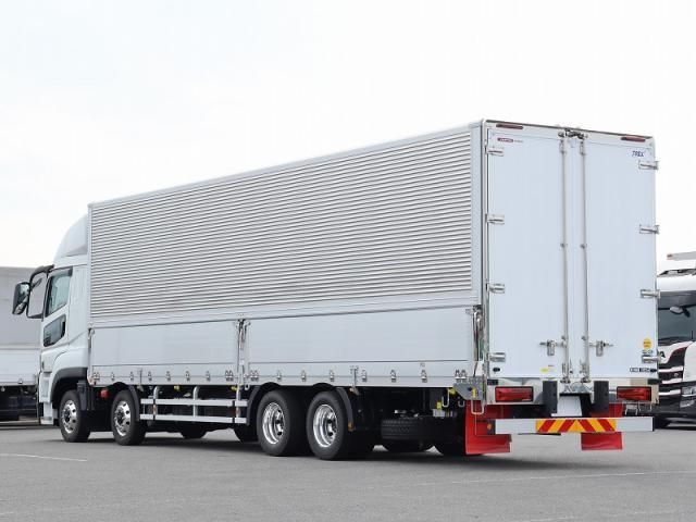 MITSUBISHI FUSOU SUPER GREAT 2025