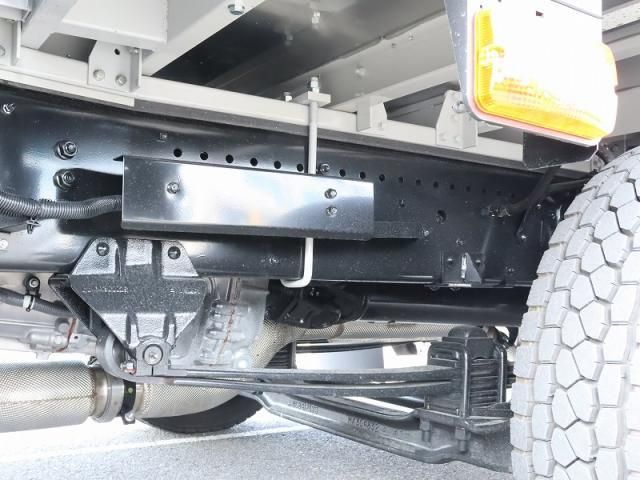 MITSUBISHI FUSOU SUPER GREAT 2025