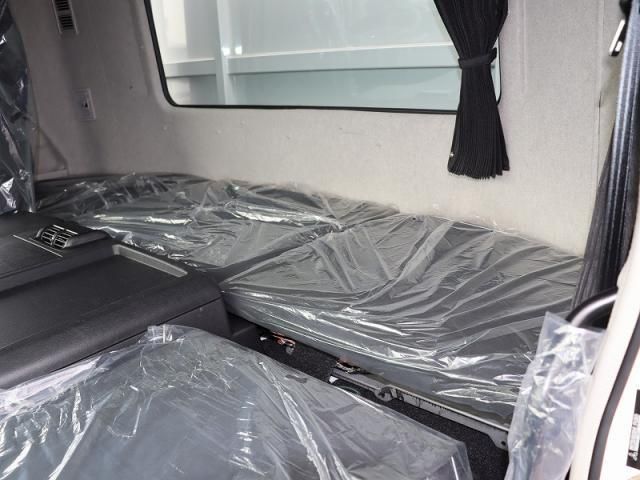 MITSUBISHI FUSOU SUPER GREAT 2025