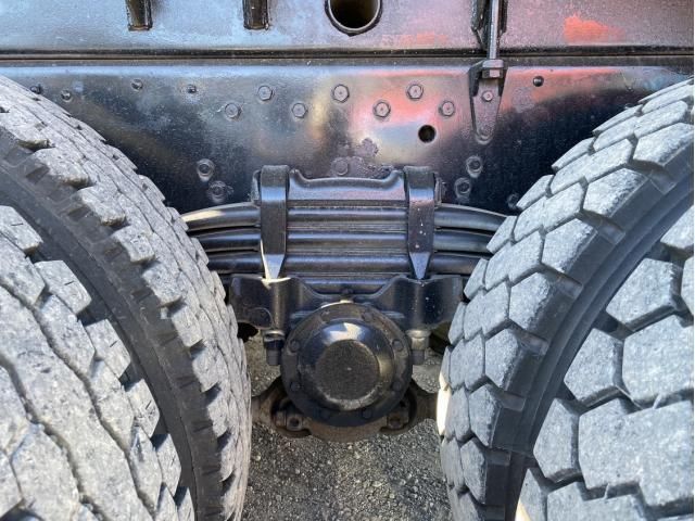 MITSUBISHI FUSOU SUPER GREAT 2015