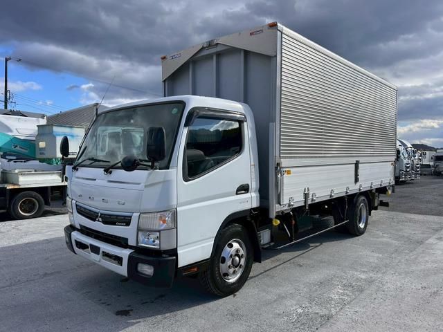 MITSUBISHI CANTER 2020